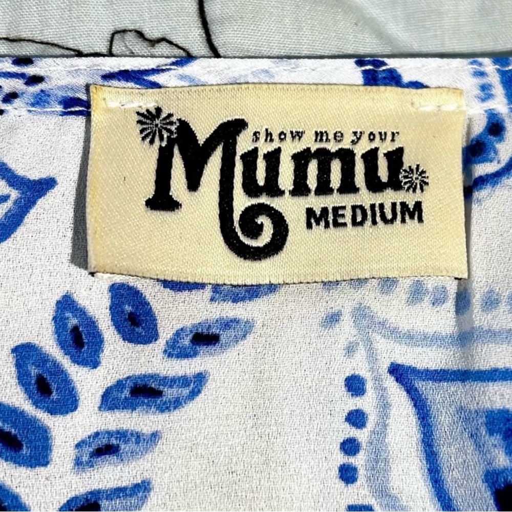 SHOW ME YOUR MUMU Riviera Tie Front Blue White Paisley Romper Medium💛 - Picture 8 of 10